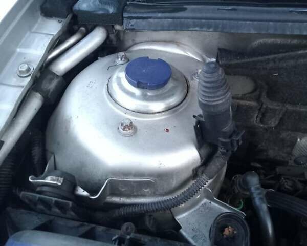 Серый Опель Вектра, объемом двигателя 2.2 л и пробегом 320 тыс. км за 4550 $, фото 10 на Automoto.ua