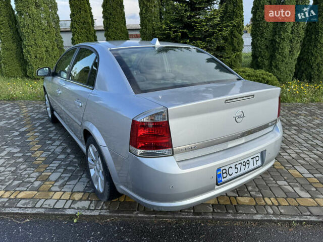 Сірий Опель Вектра, об'ємом двигуна 2.2 л та пробігом 180 тис. км за 5350 $, фото 28 на Automoto.ua