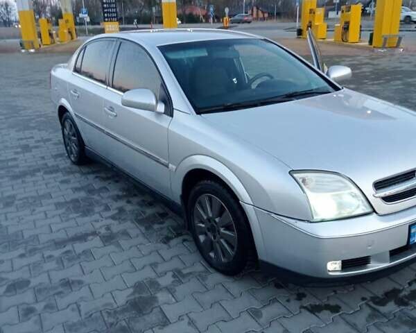 Серый Опель Вектра, объемом двигателя 2.2 л и пробегом 320 тыс. км за 4550 $, фото 6 на Automoto.ua