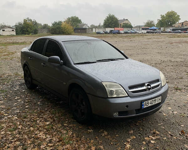 Сірий Опель Вектра, об'ємом двигуна 2.2 л та пробігом 289 тис. км за 3450 $, фото 2 на Automoto.ua