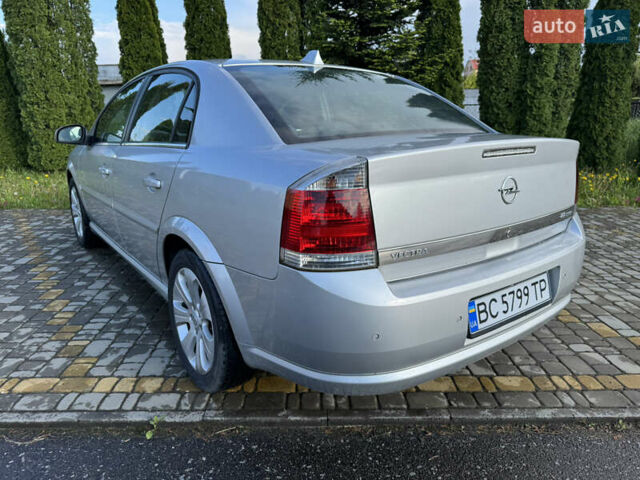 Сірий Опель Вектра, об'ємом двигуна 2.2 л та пробігом 180 тис. км за 5350 $, фото 29 на Automoto.ua