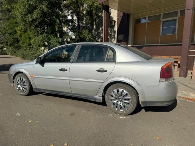 Сірий Опель Вектра, об'ємом двигуна 0 л та пробігом 200 тис. км за 1700 $, фото 8 на Automoto.ua