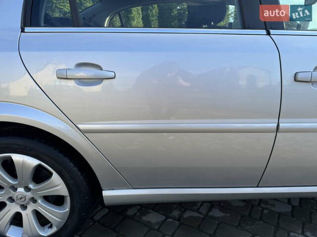 Сірий Опель Вектра, об'ємом двигуна 2.2 л та пробігом 182 тис. км за 4999 $, фото 22 на Automoto.ua