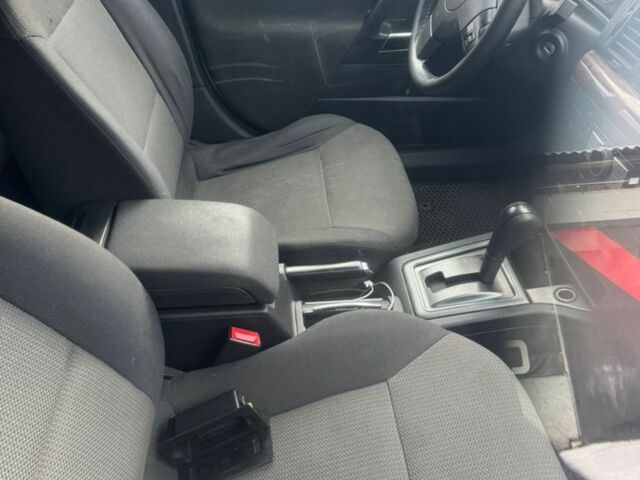 Сірий Опель Вектра, об'ємом двигуна 2.2 л та пробігом 300 тис. км за 2500 $, фото 7 на Automoto.ua