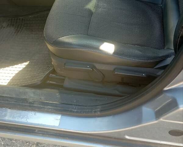 Серый Опель Вектра, объемом двигателя 1.9 л и пробегом 300 тыс. км за 4500 $, фото 3 на Automoto.ua