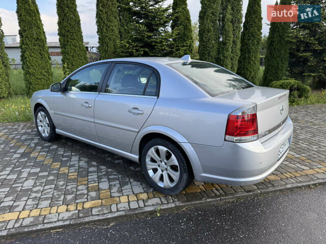Сірий Опель Вектра, об'ємом двигуна 2.2 л та пробігом 180 тис. км за 5200 $, фото 34 на Automoto.ua