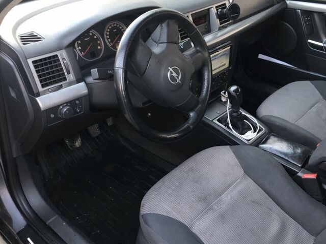 Сірий Опель Вектра, об'ємом двигуна 1.6 л та пробігом 285 тис. км за 3200 $, фото 5 на Automoto.ua