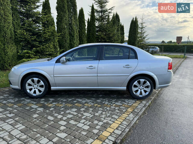Сірий Опель Вектра, об'ємом двигуна 2.2 л та пробігом 180 тис. км за 5350 $, фото 37 на Automoto.ua