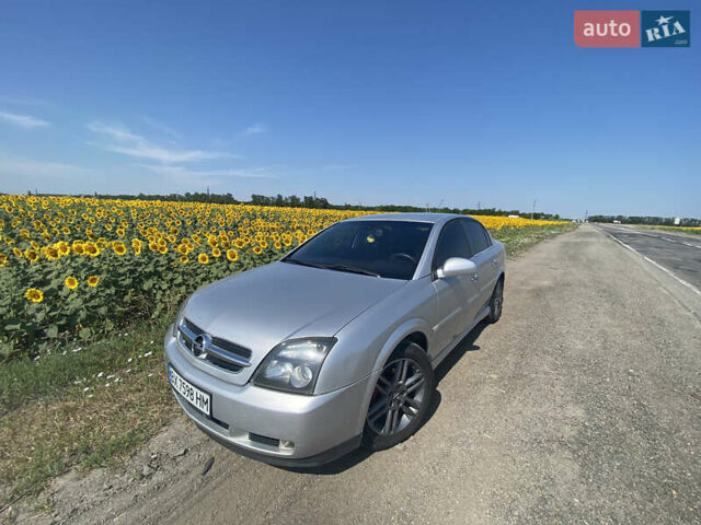 Серый Опель Вектра, объемом двигателя 2.2 л и пробегом 427 тыс. км за 6300 $, фото 3 на Automoto.ua