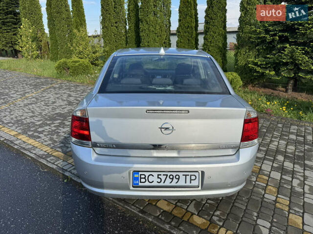 Сірий Опель Вектра, об'ємом двигуна 2.2 л та пробігом 180 тис. км за 5350 $, фото 26 на Automoto.ua