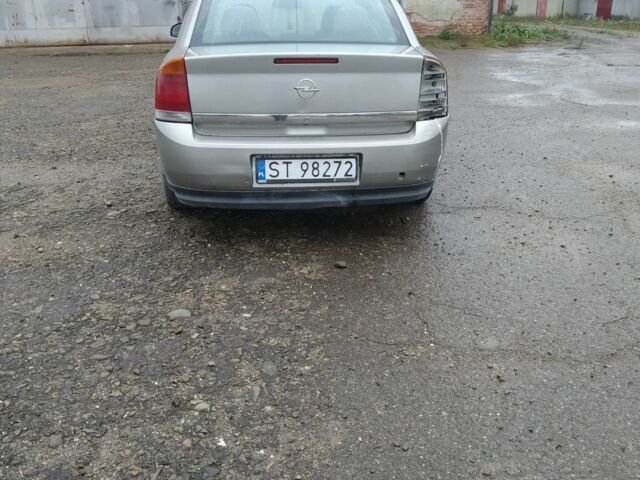 Серый Опель Вектра, объемом двигателя 0 л и пробегом 200 тыс. км за 1300 $, фото 7 на Automoto.ua