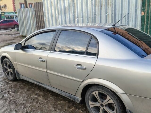 Серый Опель Вектра, объемом двигателя 3 л и пробегом 280 тыс. км за 3500 $, фото 1 на Automoto.ua