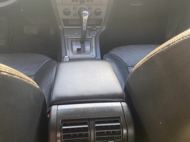 Сірий Опель Вектра, об'ємом двигуна 2.2 л та пробігом 300 тис. км за 4300 $, фото 6 на Automoto.ua