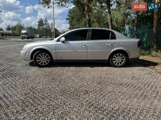 Серый Опель Вектра, объемом двигателя 2.2 л и пробегом 307 тыс. км за 4500 $, фото 3 на Automoto.ua