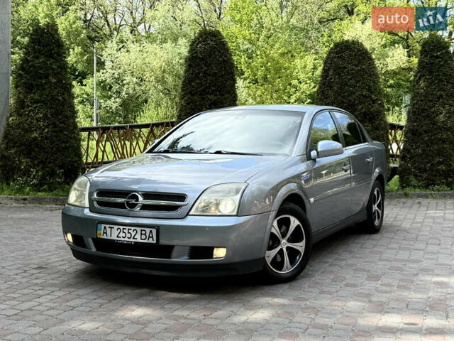 Сірий Опель Вектра, об'ємом двигуна 2.2 л та пробігом 420 тис. км за 4750 $, фото 1 на Automoto.ua