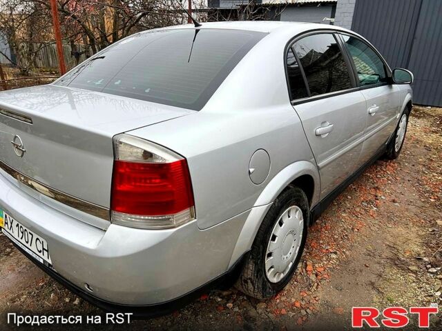 Серый Опель Вектра, объемом двигателя 16 л и пробегом 323 тыс. км за 5400 $, фото 3 на Automoto.ua
