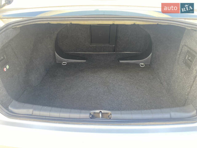 Серый Опель Вектра, объемом двигателя 2.2 л и пробегом 300 тыс. км за 4300 $, фото 7 на Automoto.ua