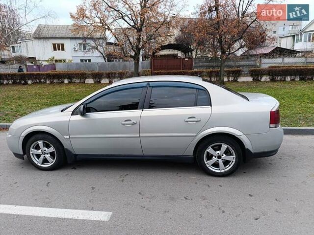 Серый Опель Вектра, объемом двигателя 2.2 л и пробегом 330 тыс. км за 4000 $, фото 11 на Automoto.ua