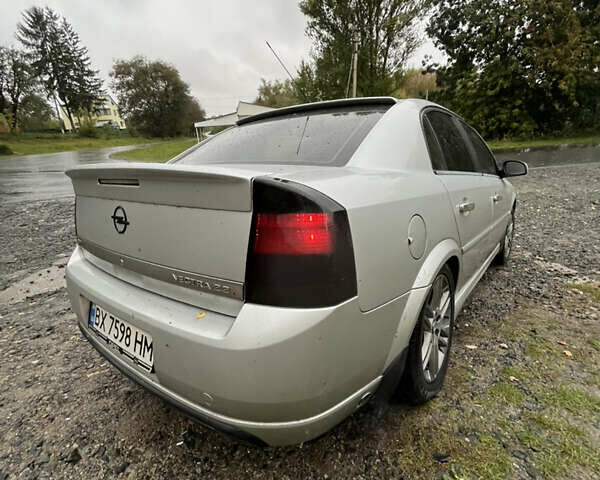 Серый Опель Вектра, объемом двигателя 2.2 л и пробегом 427 тыс. км за 6300 $, фото 6 на Automoto.ua