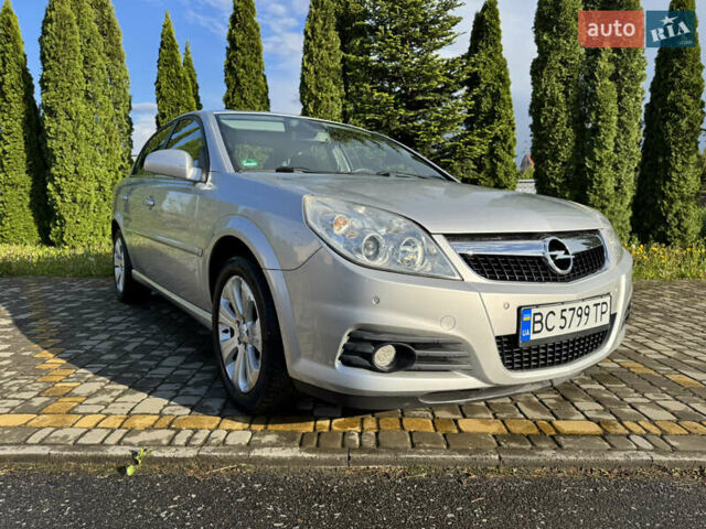 Сірий Опель Вектра, об'ємом двигуна 2.2 л та пробігом 180 тис. км за 5350 $, фото 7 на Automoto.ua