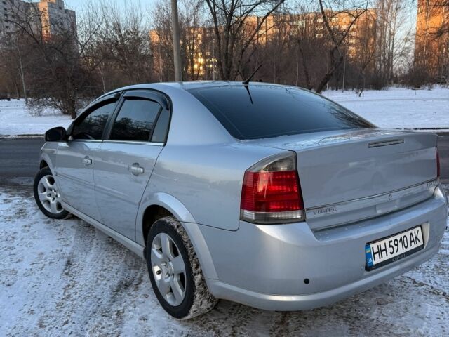 Серый Опель Вектра, объемом двигателя 1.9 л и пробегом 270 тыс. км за 5450 $, фото 1 на Automoto.ua