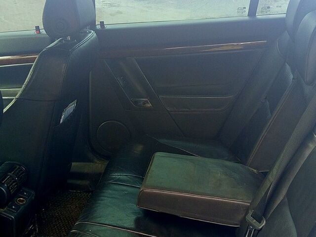 Серый Опель Вектра, объемом двигателя 2.2 л и пробегом 250 тыс. км за 3800 $, фото 4 на Automoto.ua