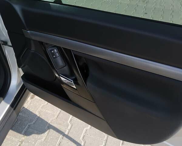 Серый Опель Вектра, объемом двигателя 1.6 л и пробегом 158 тыс. км за 4800 $, фото 7 на Automoto.ua