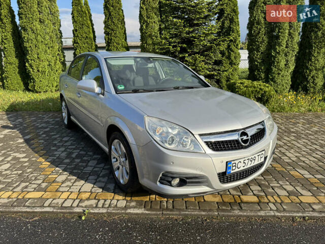 Сірий Опель Вектра, об'ємом двигуна 2.2 л та пробігом 180 тис. км за 5350 $, фото 6 на Automoto.ua
