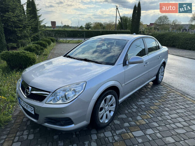 Сірий Опель Вектра, об'ємом двигуна 2.2 л та пробігом 180 тис. км за 5350 $, фото 40 на Automoto.ua
