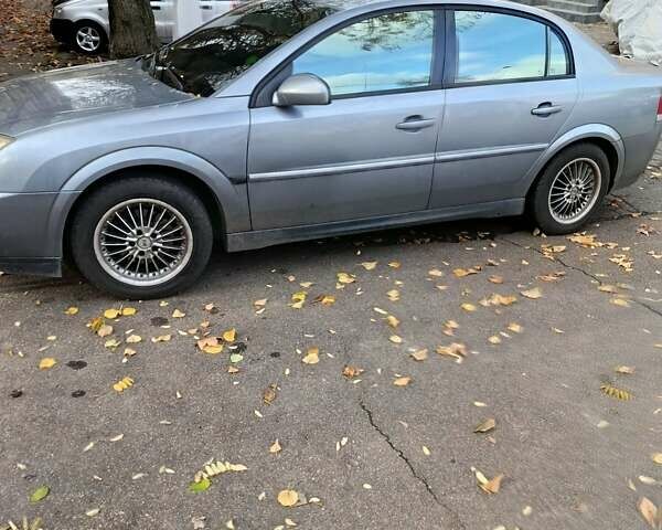 Сірий Опель Вектра, об'ємом двигуна 1.6 л та пробігом 200 тис. км за 4300 $, фото 4 на Automoto.ua