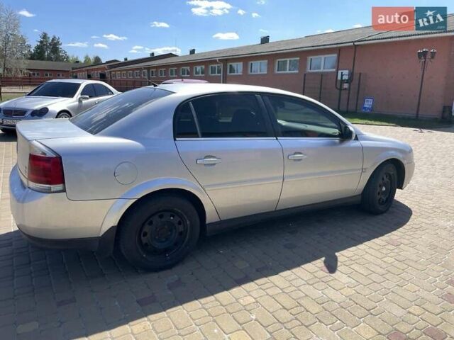 Серый Опель Вектра, объемом двигателя 2.2 л и пробегом 654 тыс. км за 2700 $, фото 2 на Automoto.ua
