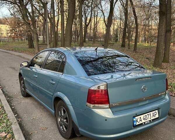 Сірий Опель Вектра, об'ємом двигуна 2.2 л та пробігом 299 тис. км за 6000 $, фото 7 на Automoto.ua