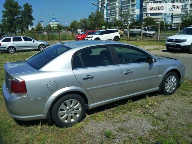 Серый Опель Вектра, объемом двигателя 0 л и пробегом 202 тыс. км за 4600 $, фото 2 на Automoto.ua