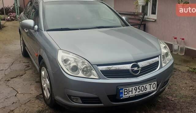 Серый Опель Вектра, объемом двигателя 2.2 л и пробегом 147 тыс. км за 5500 $, фото 3 на Automoto.ua