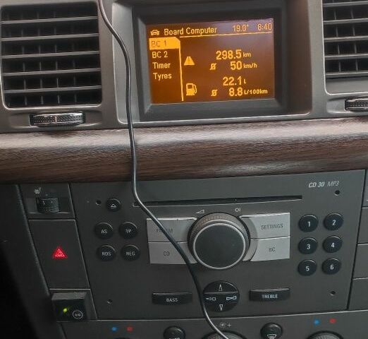 Серый Опель Вектра, объемом двигателя 2.2 л и пробегом 272 тыс. км за 5500 $, фото 8 на Automoto.ua