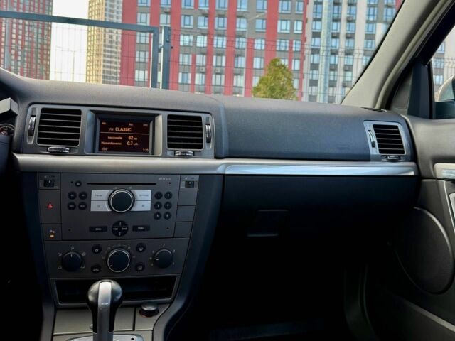 Серый Опель Вектра, объемом двигателя 1.8 л и пробегом 164 тыс. км за 5700 $, фото 18 на Automoto.ua