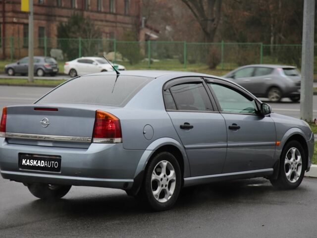 Серый Опель Вектра, объемом двигателя 2.2 л и пробегом 174 тыс. км за 5900 $, фото 5 на Automoto.ua