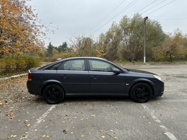 Опель Вектра 2006 в Киеве на Automoto.ua Серый Опель Вектра, объемом двигателя 0 л и пробегом 300 тыс. км за 2250 $, фото 5 на Automoto.ua