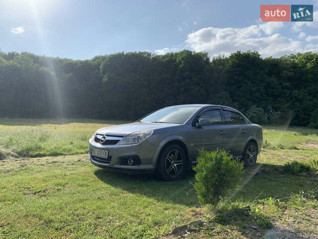 Серый Опель Вектра, объемом двигателя 2.2 л и пробегом 320 тыс. км за 5700 $, фото 5 на Automoto.ua