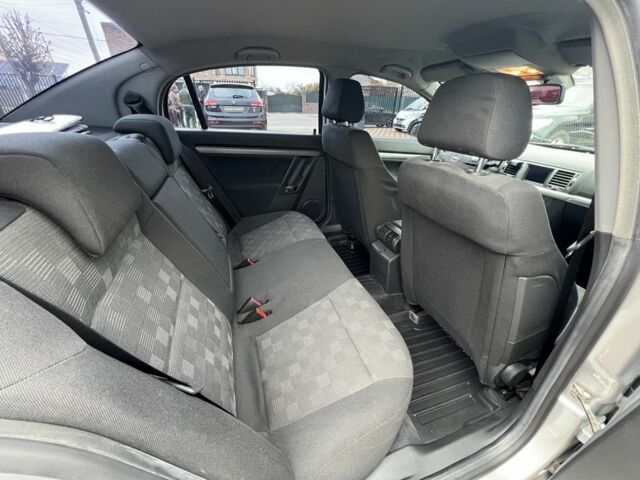 Сірий Опель Вектра, об'ємом двигуна 2.2 л та пробігом 112 тис. км за 6750 $, фото 14 на Automoto.ua