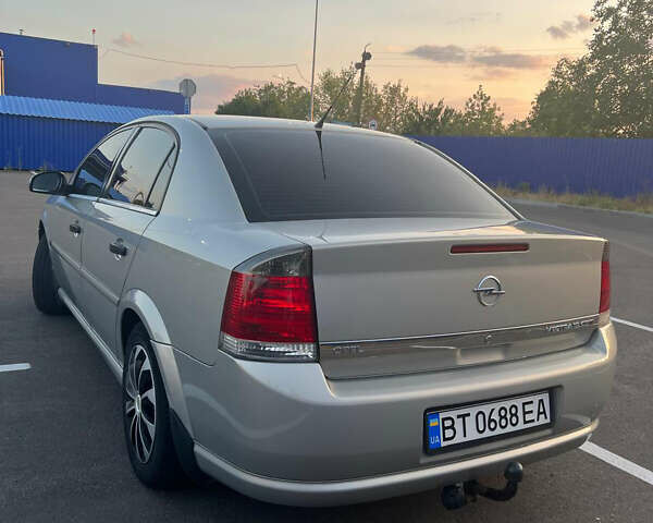 Серый Опель Вектра, объемом двигателя 1.91 л и пробегом 215 тыс. км за 5400 $, фото 6 на Automoto.ua