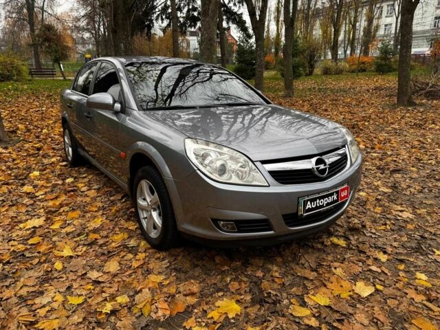 Серый Опель Вектра, объемом двигателя 1.8 л и пробегом 294 тыс. км за 5690 $, фото 2 на Automoto.ua