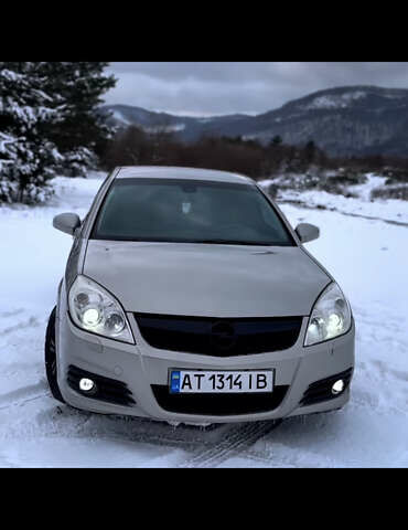 Серый Опель Вектра, объемом двигателя 2.2 л и пробегом 271 тыс. км за 4300 $, фото 1 на Automoto.ua