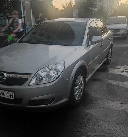Серый Опель Вектра, объемом двигателя 1.79 л и пробегом 302 тыс. км за 4500 $, фото 2 на Automoto.ua