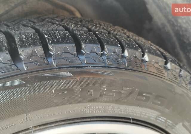 Сірий Опель Вектра, об'ємом двигуна 1.8 л та пробігом 147 тис. км за 3999 $, фото 13 на Automoto.ua