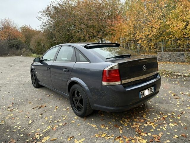 Опель Вектра 2006 в Киеве на Automoto.ua Серый Опель Вектра, объемом двигателя 0 л и пробегом 300 тыс. км за 2250 $, фото 3 на Automoto.ua