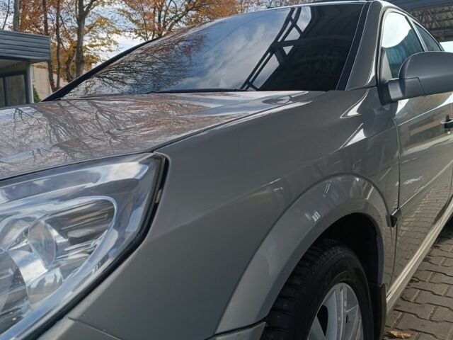 Сірий Опель Вектра, об'ємом двигуна 2.2 л та пробігом 240 тис. км за 4300 $, фото 3 на Automoto.ua