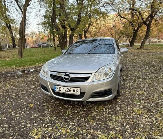 Серый Опель Вектра, объемом двигателя 2.2 л и пробегом 165 тыс. км за 4900 $, фото 5 на Automoto.ua