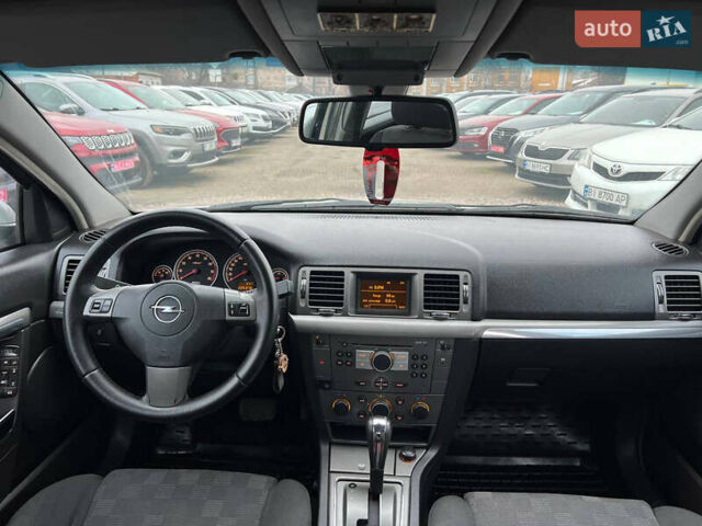 Серый Опель Вектра, объемом двигателя 2.2 л и пробегом 230 тыс. км за 5700 $, фото 15 на Automoto.ua