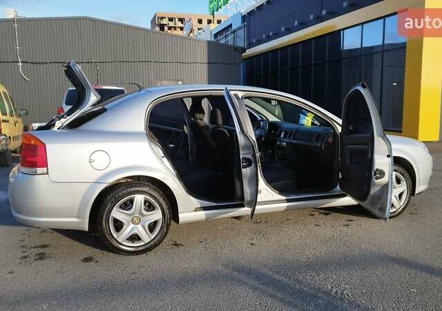 Сірий Опель Вектра, об'ємом двигуна 1.8 л та пробігом 147 тис. км за 3999 $, фото 9 на Automoto.ua